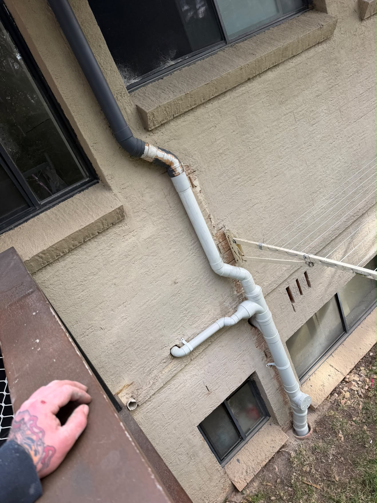 Old external stack renewed to 100mm PVC for a bathroom, powder room and laundry renovation